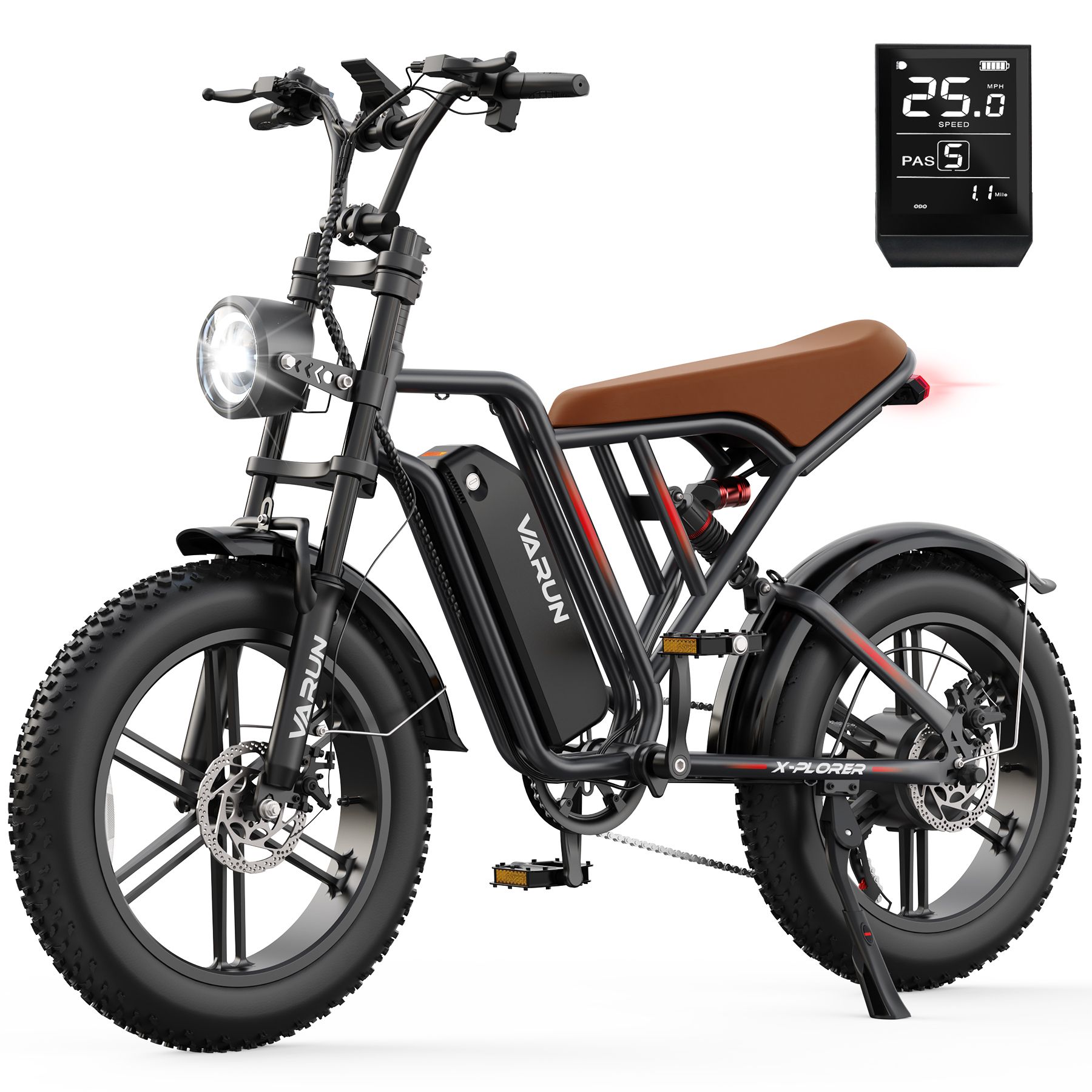 Zwarte VARUN X-Plorer e-bike in bromfietsstijl met bruin zadel, koplamp en digitaal display. Dikke banden.