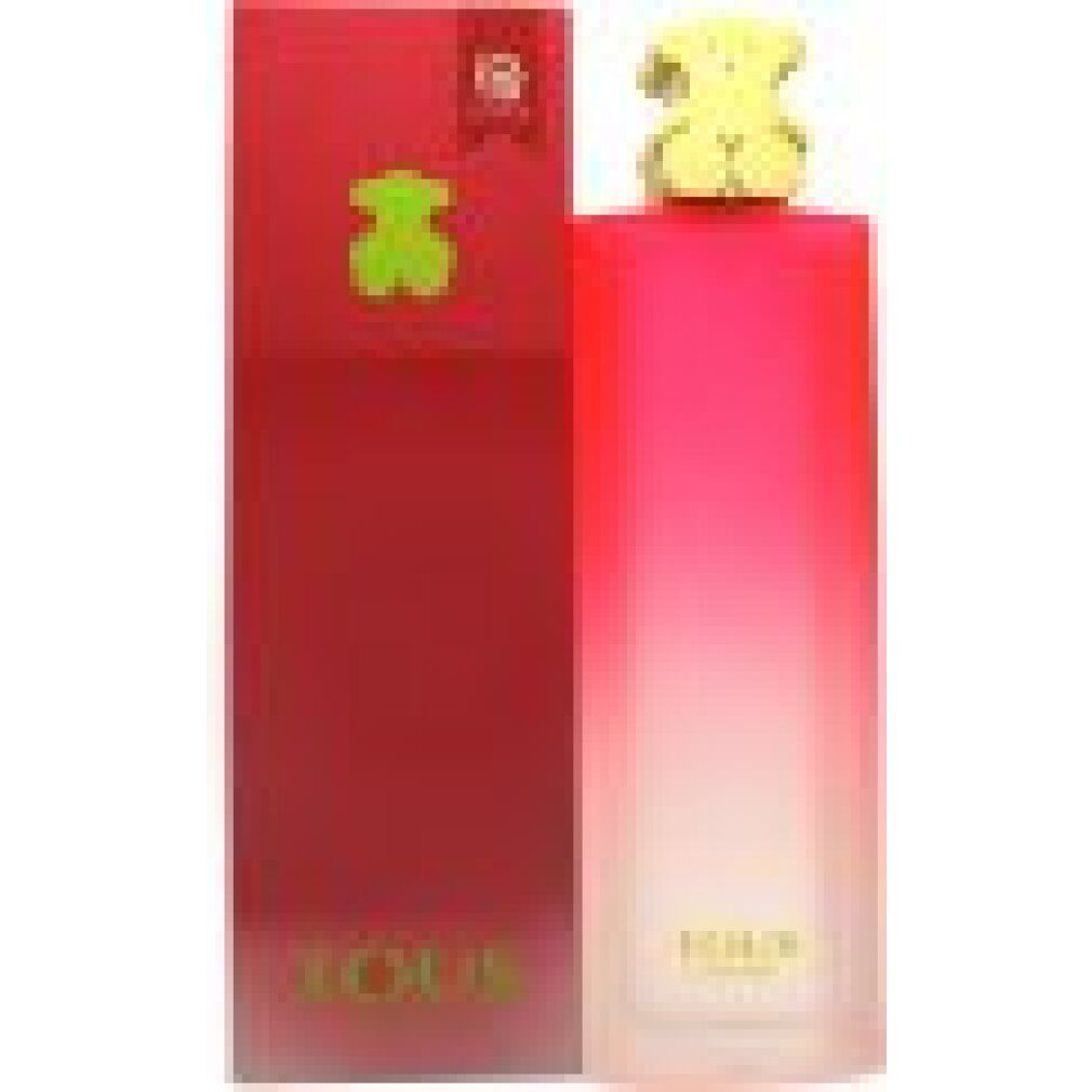 Eau de Toilette Spray met rode verpakking. Fles met roze naar witte kleurverloop. Groene beer dop. Tous logo.