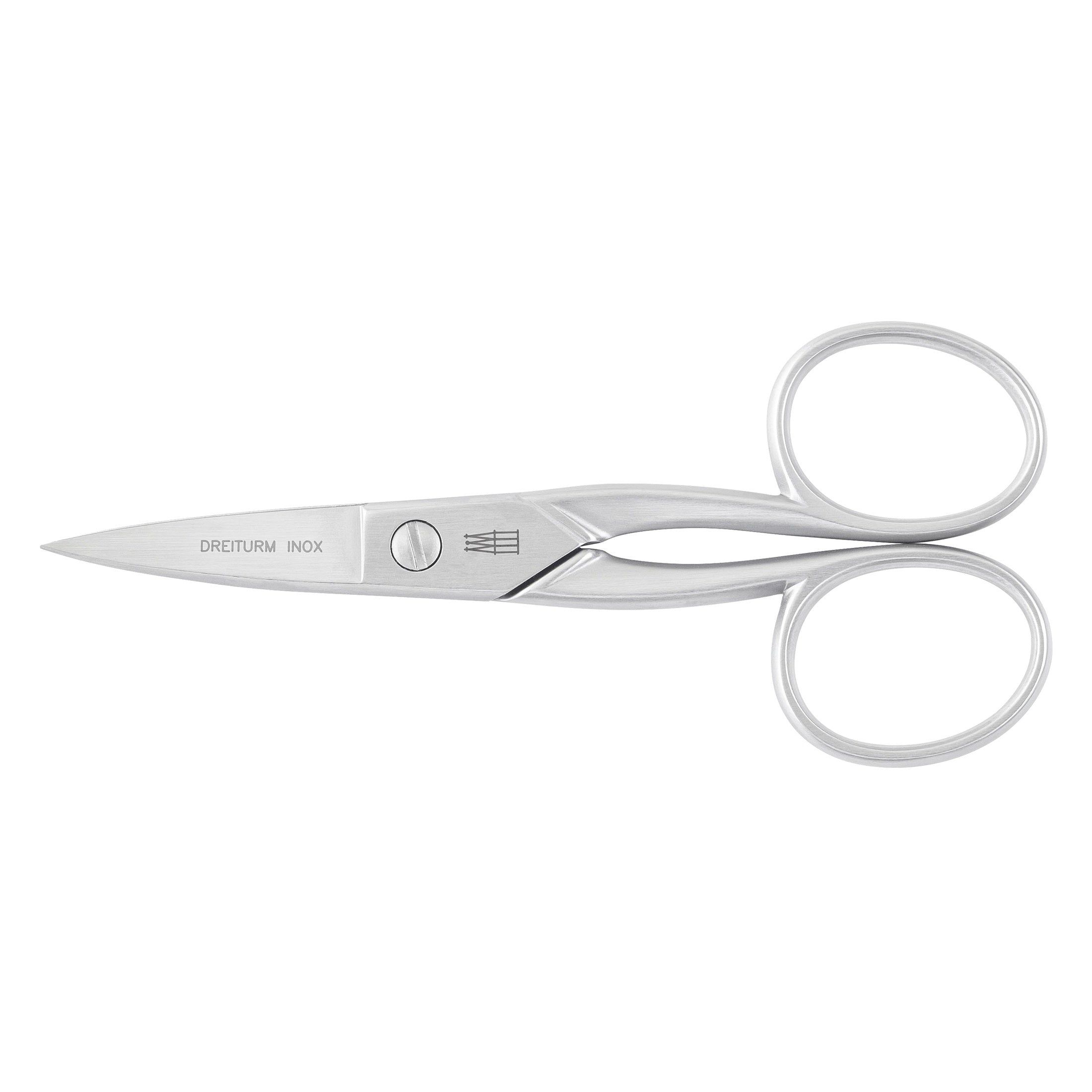 Ciseaux à ongles en métal. Inscription DREITURM INOX. Forme élancée avec poignées arrondies.