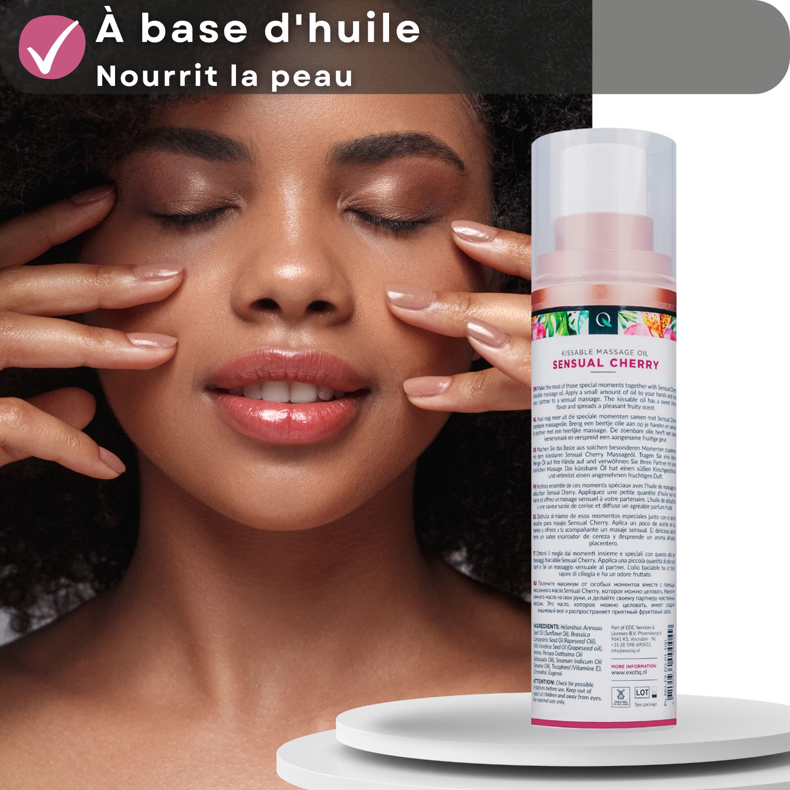 Femme aux yeux fermés, visage huilé. Texte: À base d'huile, nourrit la peau.