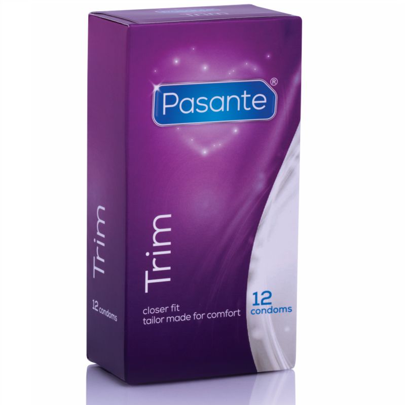 Boîte de préservatifs Pasante Trim, violette, avec 12 préservatifs. Texte : closer fit, tailor made for comfort.