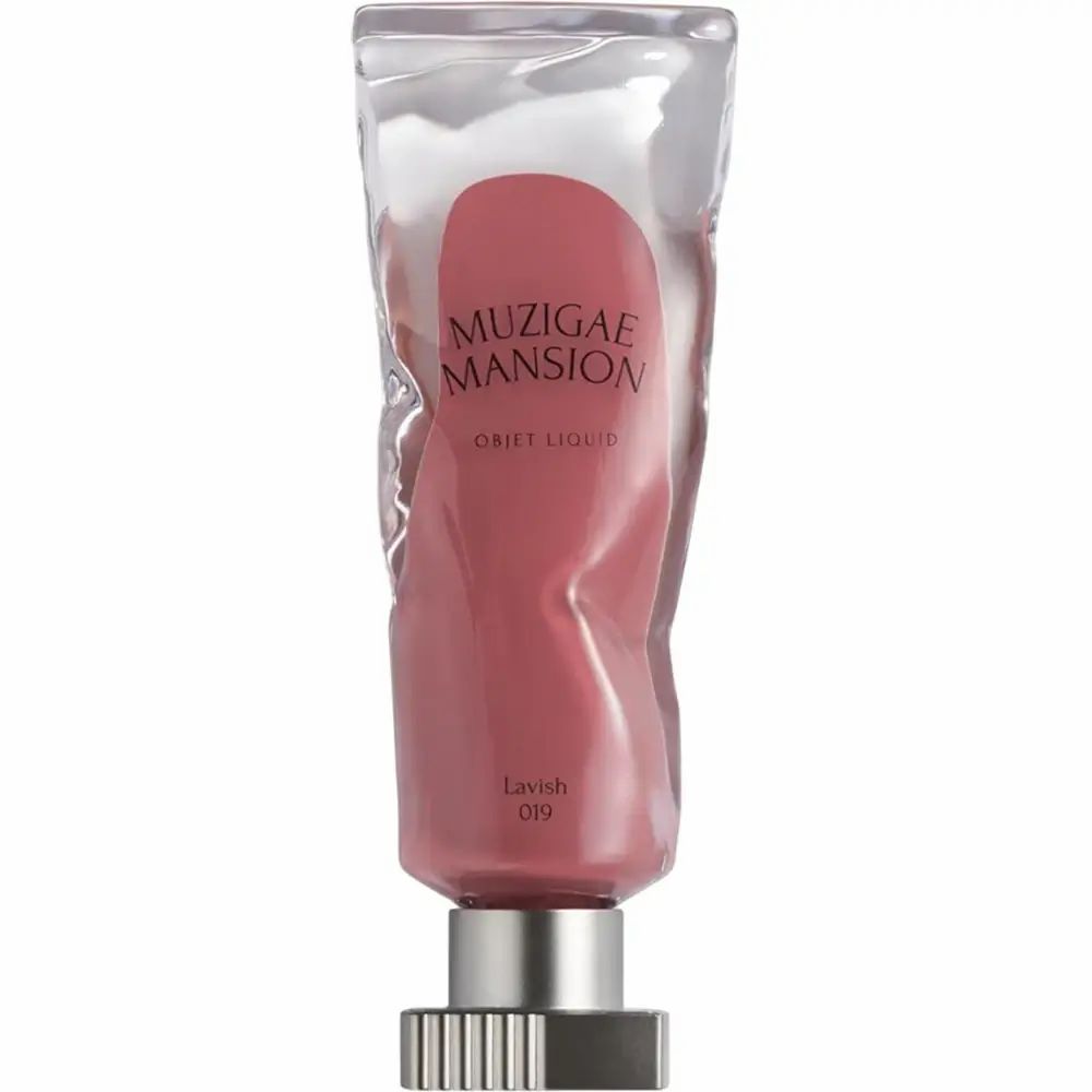Vloeibare lippenstift in een transparante tube. Merk: MUZIGAE MANSION. Tint: 019 Lavish.