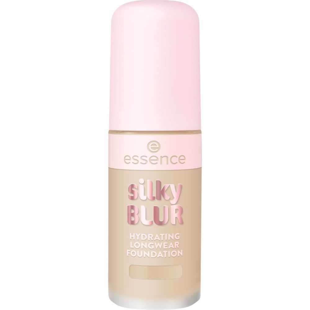 Beige foundationfles met roze dop. Opschrift: Silky Blur, Hydrating Longwear Foundation. Merk: essence.