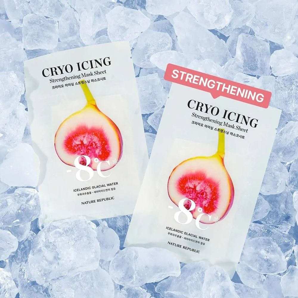 Twee NATURE REPUBLIC Cryo Icing Sheet Masks op ijs. Opschrift: Cryo Icing, Strengthening, -8°C, Icelandic Glacial Water.