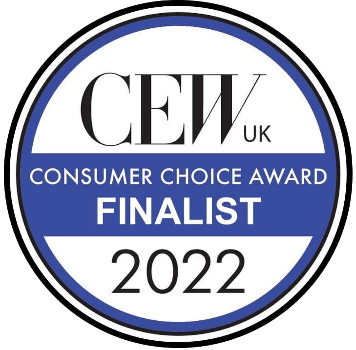 Autocollant rond à bord bleu. Texte : CEW UK CONSUMER CHOICE AWARD FINALIST 2022.