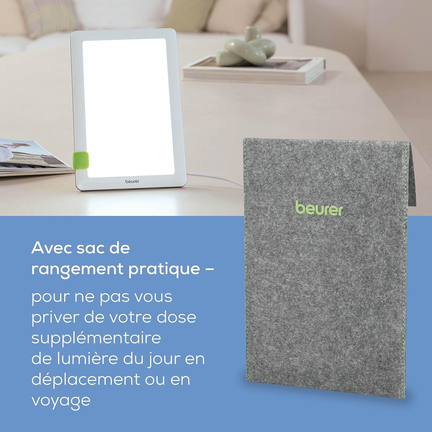 Lampe de luminothérapie blanche avec un accent vert, à côté d'une pochette grise en feutre avec logo "beurer".