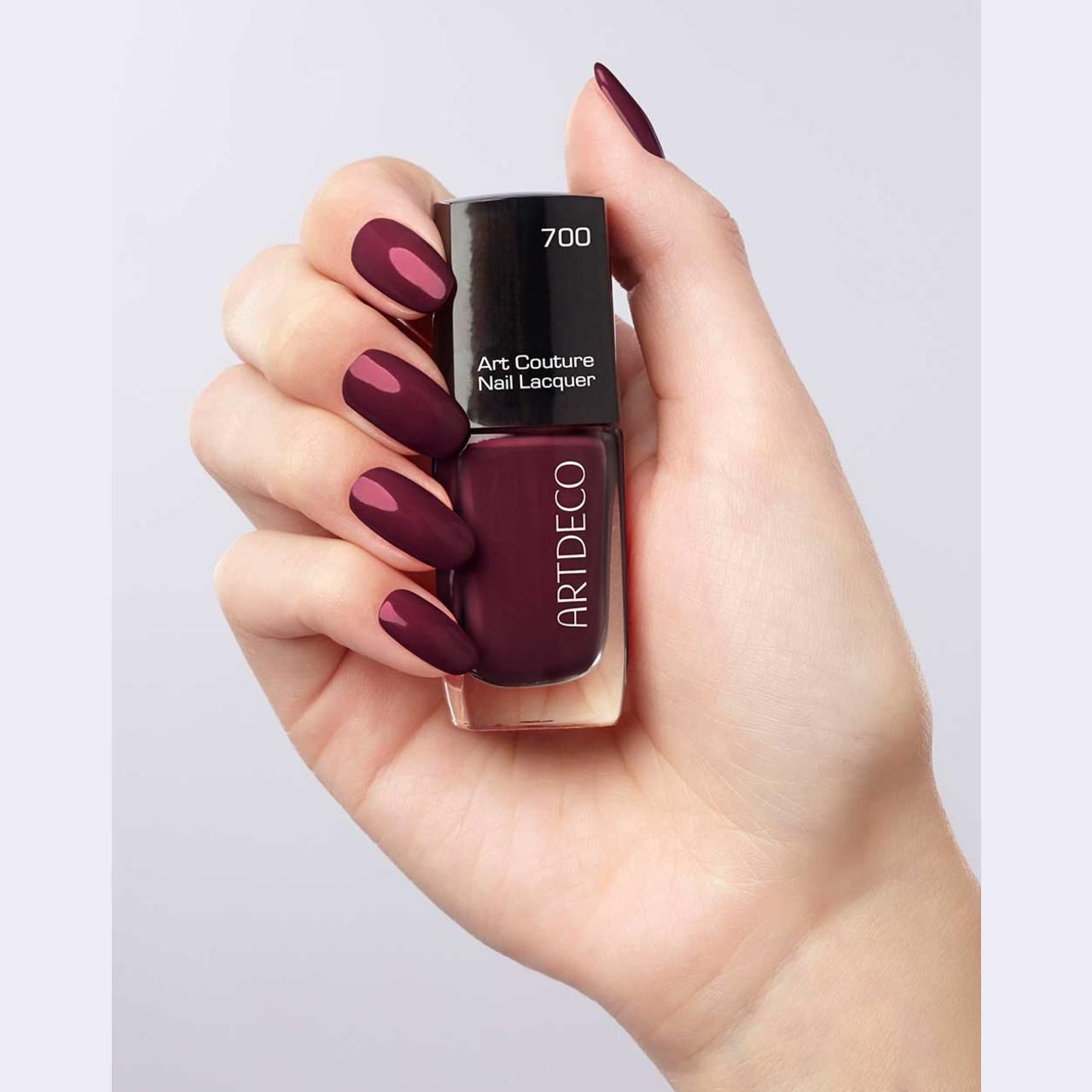 Artdeco Art Couture Nail Lacquer 700 Mystical Heart
