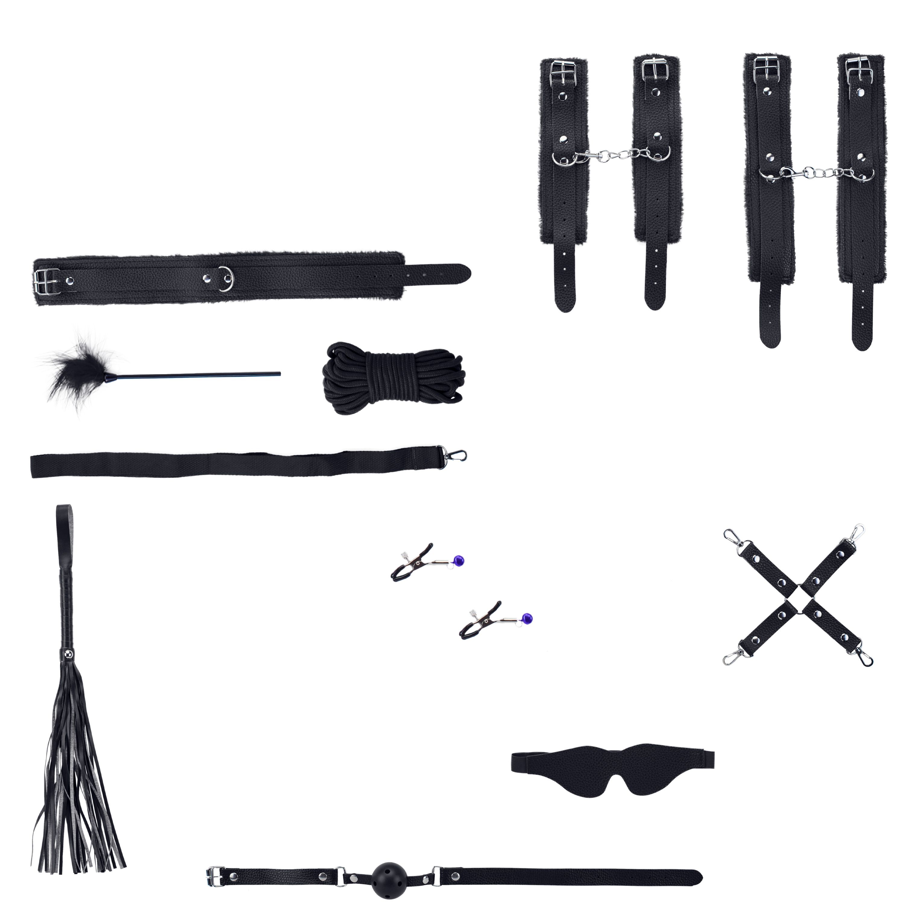 Zwarte set van leer en bont. Bevat handboeien, zweep, gag, blinddoek, tepelklemmen, touw en kruis. Afzonderlijke items.