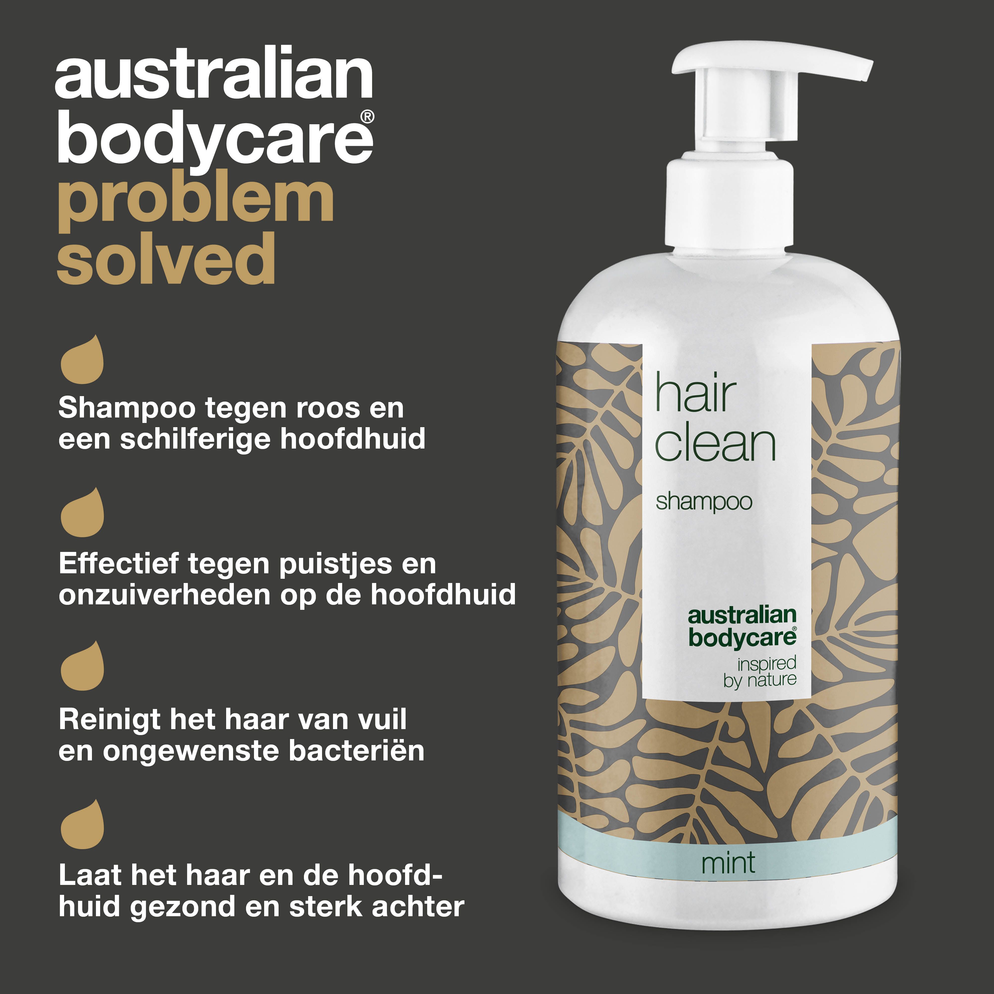 Shampoo fles met tekst. Opschrift: Hair Clean, Australian Bodycare. Tekst: Shampoo tegen roos en een schilferige hoofdhuid.