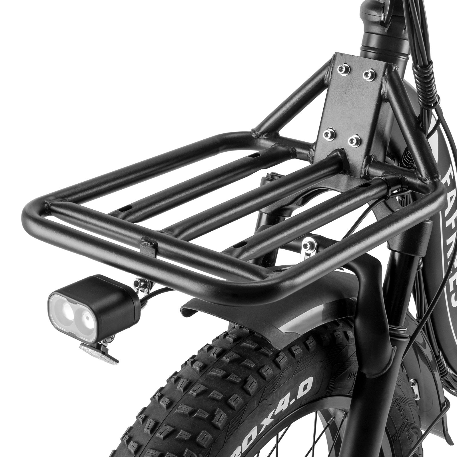 Close-up van de voorste mand van een zwarte e-bike. Koplamp, spatbord. Fafrees-logo zichtbaar.