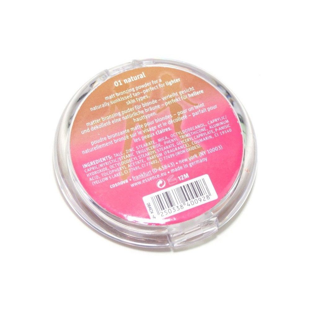 Boîtier rond transparent avec poudre bronzante. Autocollant avec informations et ingrédients du produit.