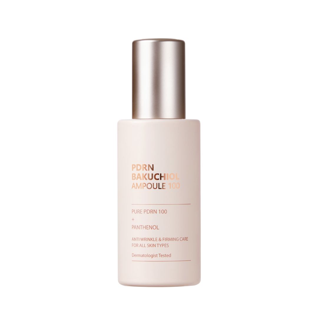 Beige fles met zilveren dop. Opschrift: PDRN BAKUCHIOL AMPOULE 100, Pure PDRN 100 + Panthenol, anti-rimpelverzorging.