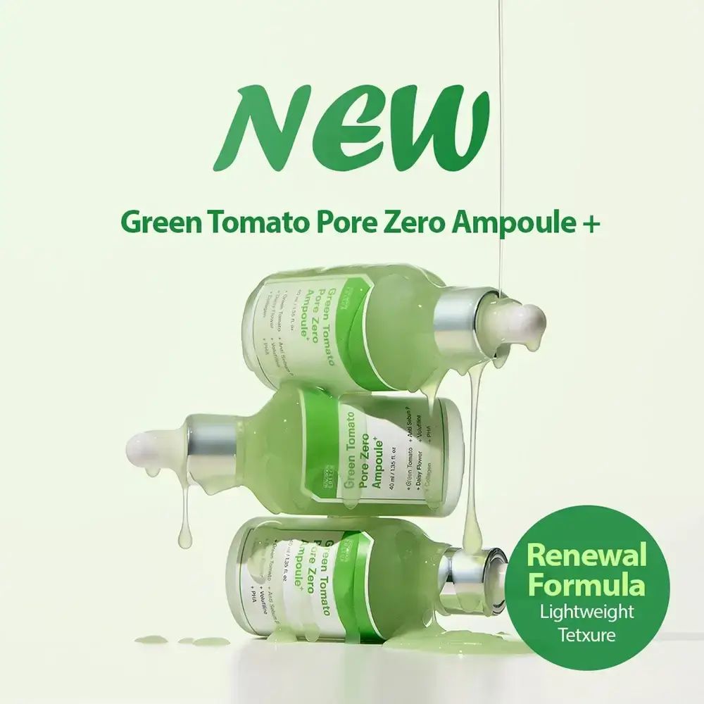 Drie groene flessen gestapeld. Opschrift: Green Tomato Pore Zero Ampoule+. Tekst: Renewal Formula, Lightweight Texture.