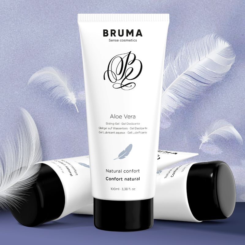 Tube de gel lubrifiant Bruma Aloe Vera avec des plumes en arrière-plan.