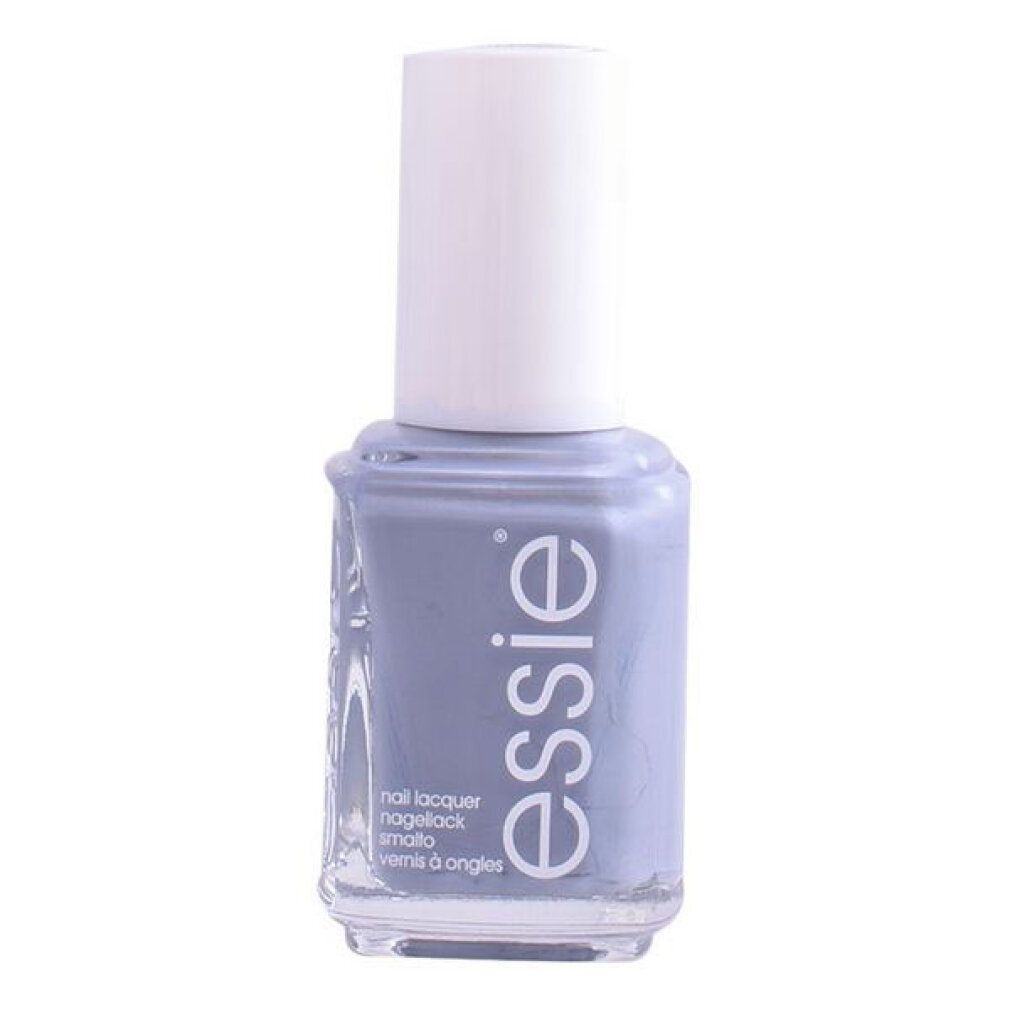 Essie nagellakflesje in een zachte lavendeltint met witte dop.