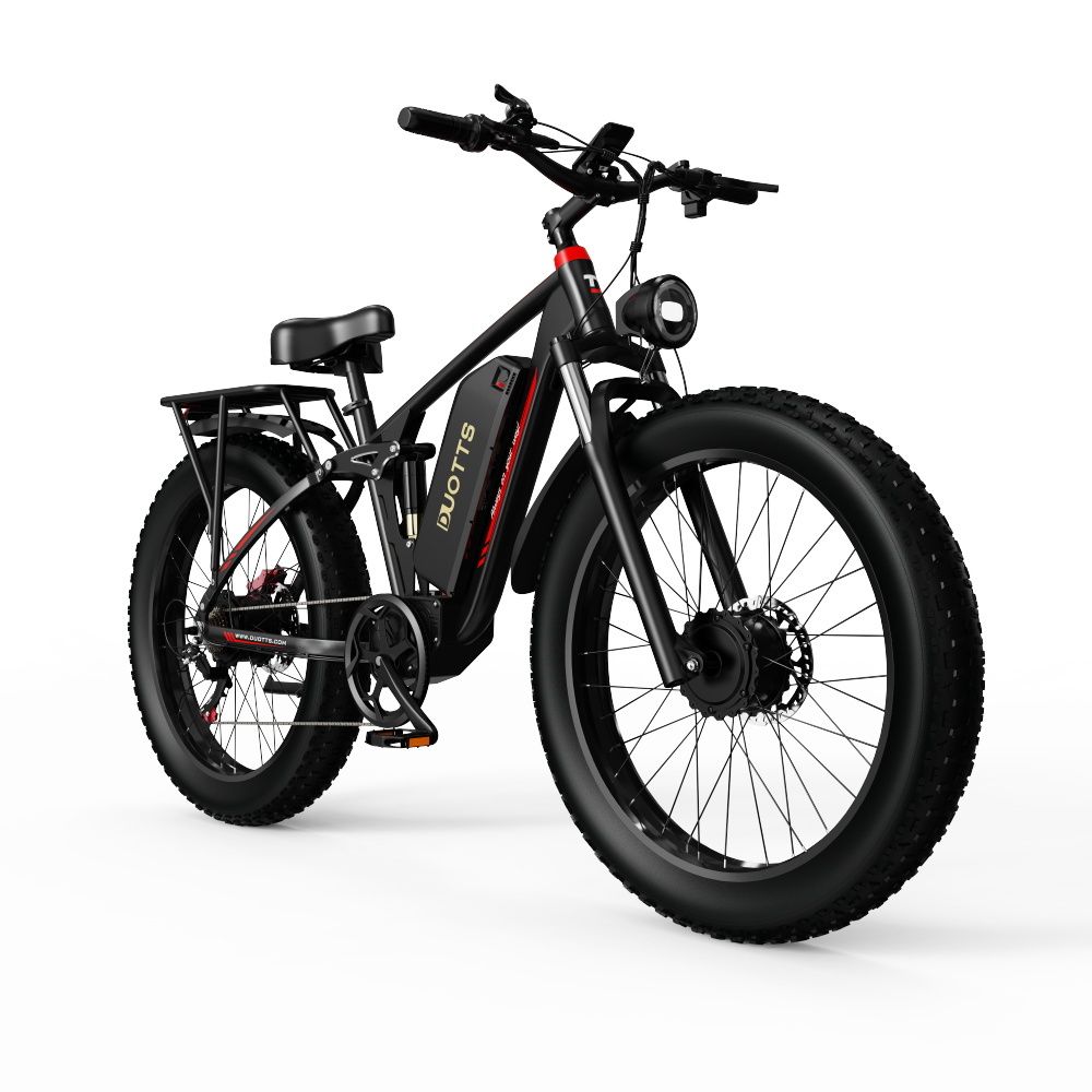 VTT électrique noir avec accents rouges. Gros pneus, phare avant, logo DUOTTS.