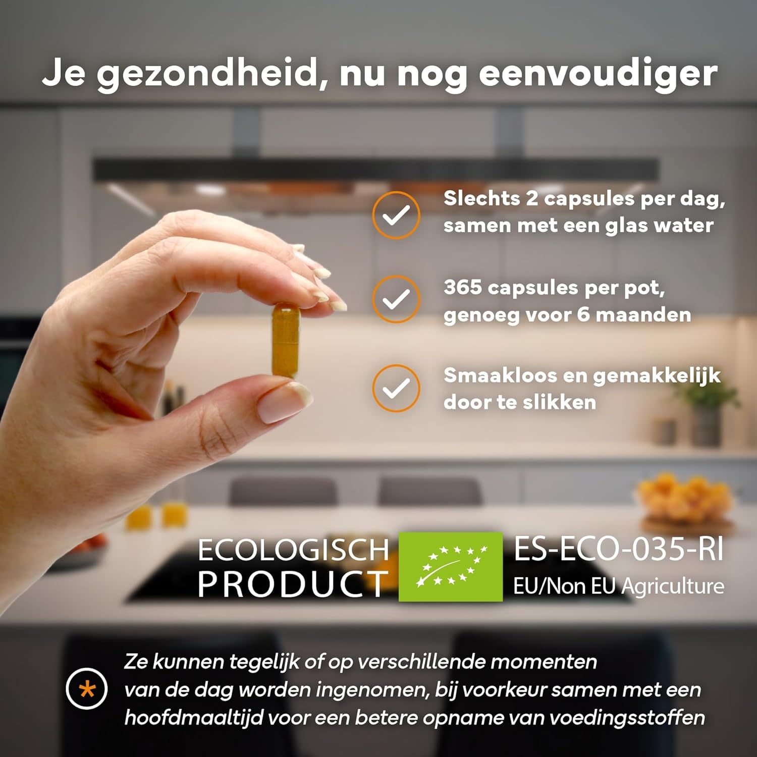 Een hand houdt een gele capsule vast voor een keukenachtergrond. Tekst benadrukt voordelen.