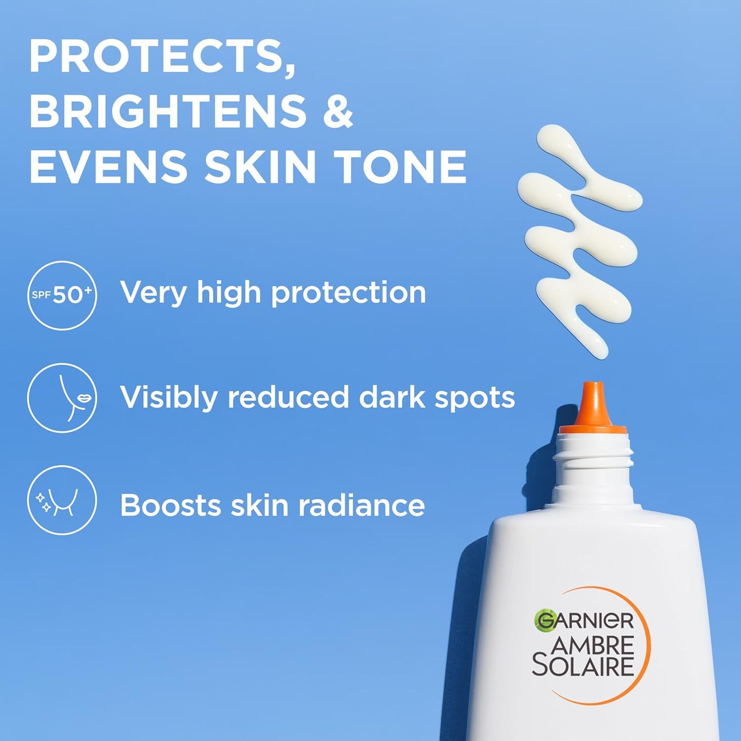 Flacon blanc Garnier Ambre Solaire Super UV. Texte: Protège, illumine et unifie le teint. SPF 50+.
