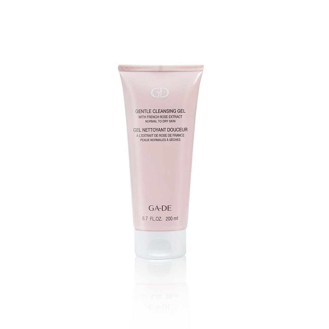 Tube rose avec nom et marque du produit. Inscription : Gentle Cleansing Gel, avec extrait de rose française, pour peaux normales à sèches.