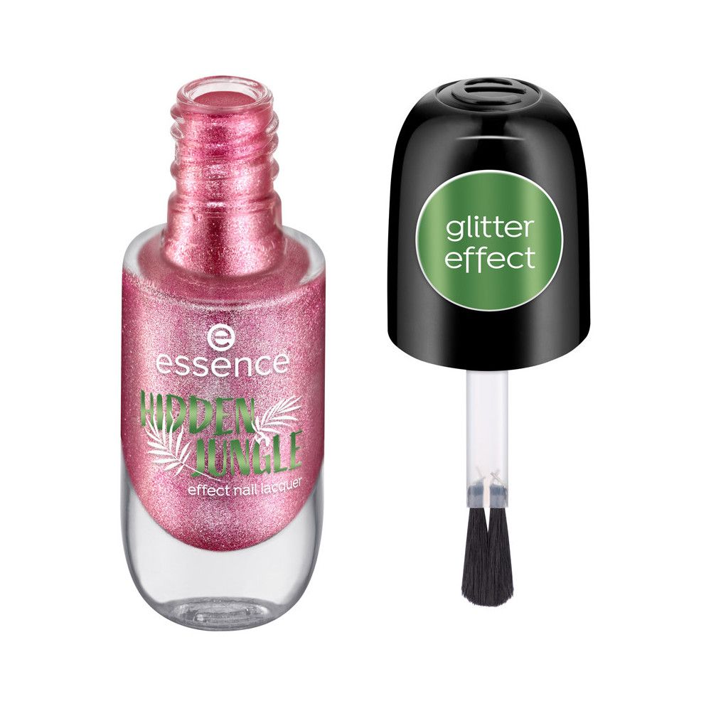 Flacon de vernis à ongles rose pailleté, ouvert. Bouchon noir avec pinceau et autocollant vert "glitter effect". Inscription "essence HIDDEN JUNGLE".