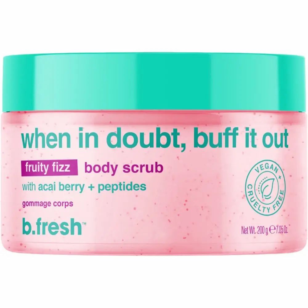 Roze lichaamsscrub pot met turquoise deksel. Opschrift: "when in doubt, buff it out". Vegan en dierproefvrij.