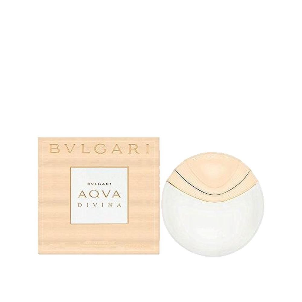 Boîte et flacon beiges. "BVLGARI AQVA DIVINA" sur la boîte. Flacon rond, blanc et doré.