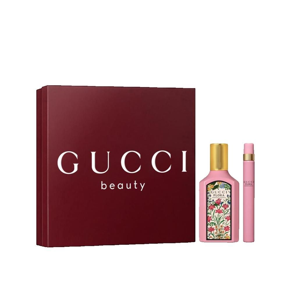 Gucci Beauty cadeau set. Bevat roze fles en verstuiver. Rode verpakking met logo.