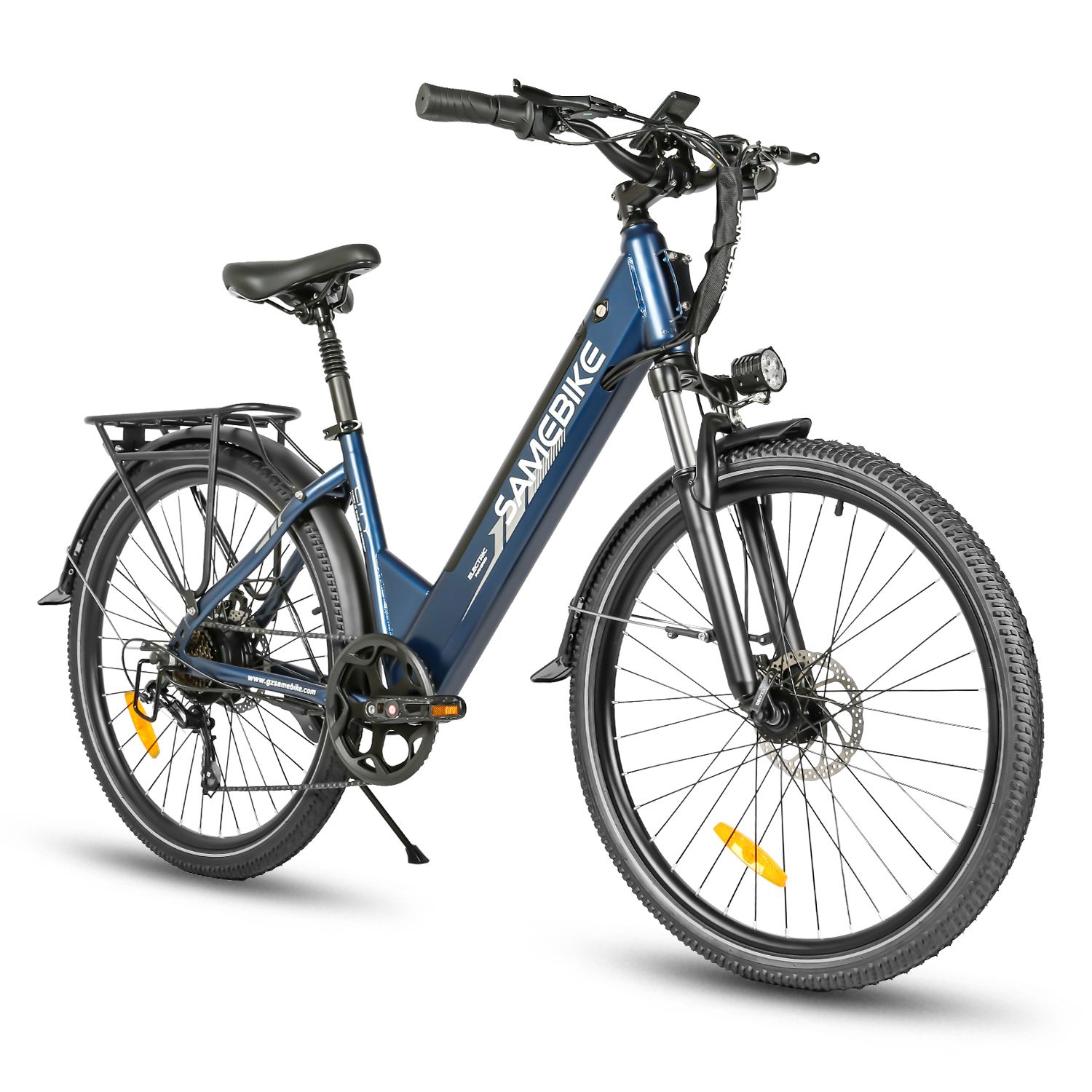 Blauwe e-bike. Merk SAMEBIKE. Zwarte banden, spatborden, bagagedrager. Koplamp en achterlicht.