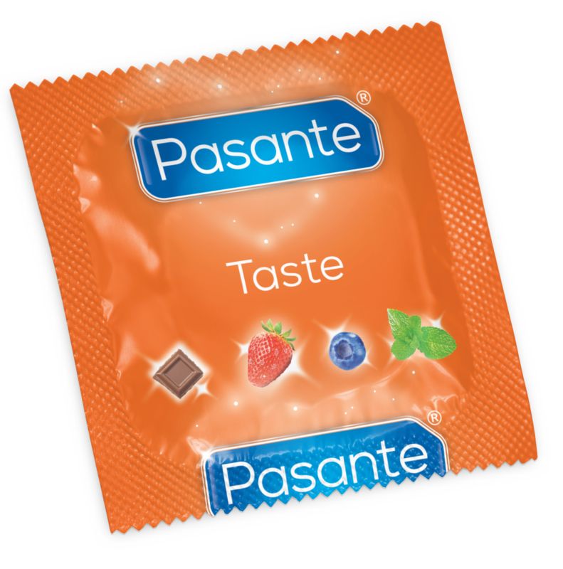Oranje condoomverpakking Pasante Taste. Afbeeldingen van chocolade, aardbei, bosbes en munt.