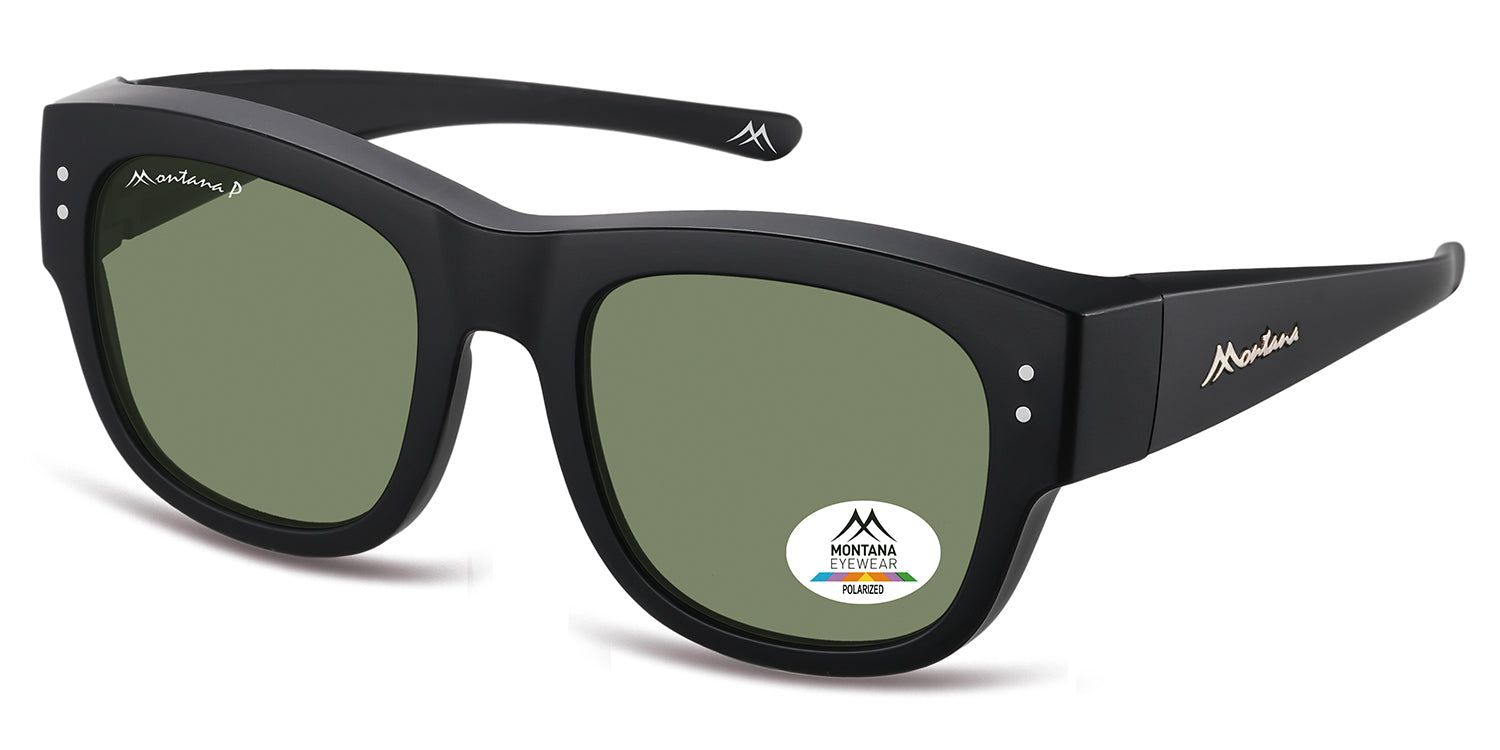 Lunettes de soleil noires, vue latérale. Verres verts. Logo Montana Eyewear sur la monture et les verres. Verres polarisés.