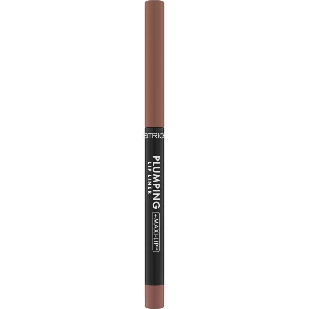 Lip potlood van Catrice. Op de stift staat "Plumping + Maxilip". De stift is bruin en zwart.