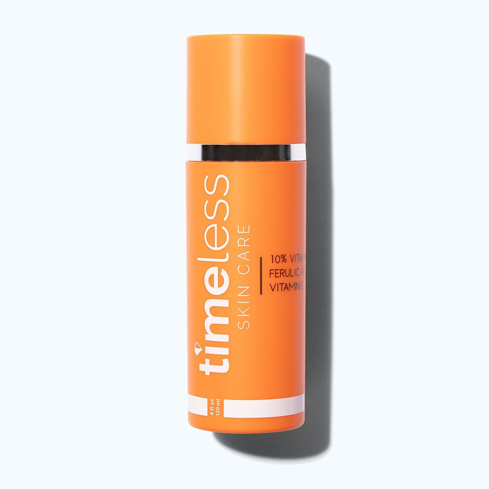 Oranje fles met wit etiket. Opschrift: Timeless Skin Care, 10% Vitamine C + E Ferulazuur Vitamine E.