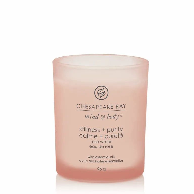 Bougie rose Chesapeake Bay mind & body, eau de rose. Avec huiles essentielles. 96g.