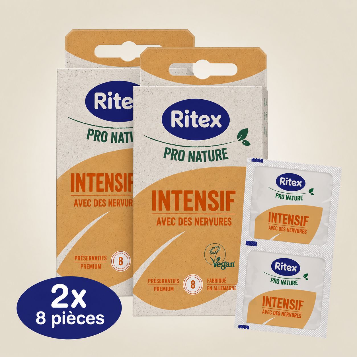 Deux paquets de Ritex Pro Nature Intensiv (8 pièces chacun) et deux préservatifs emballés individuellement.
