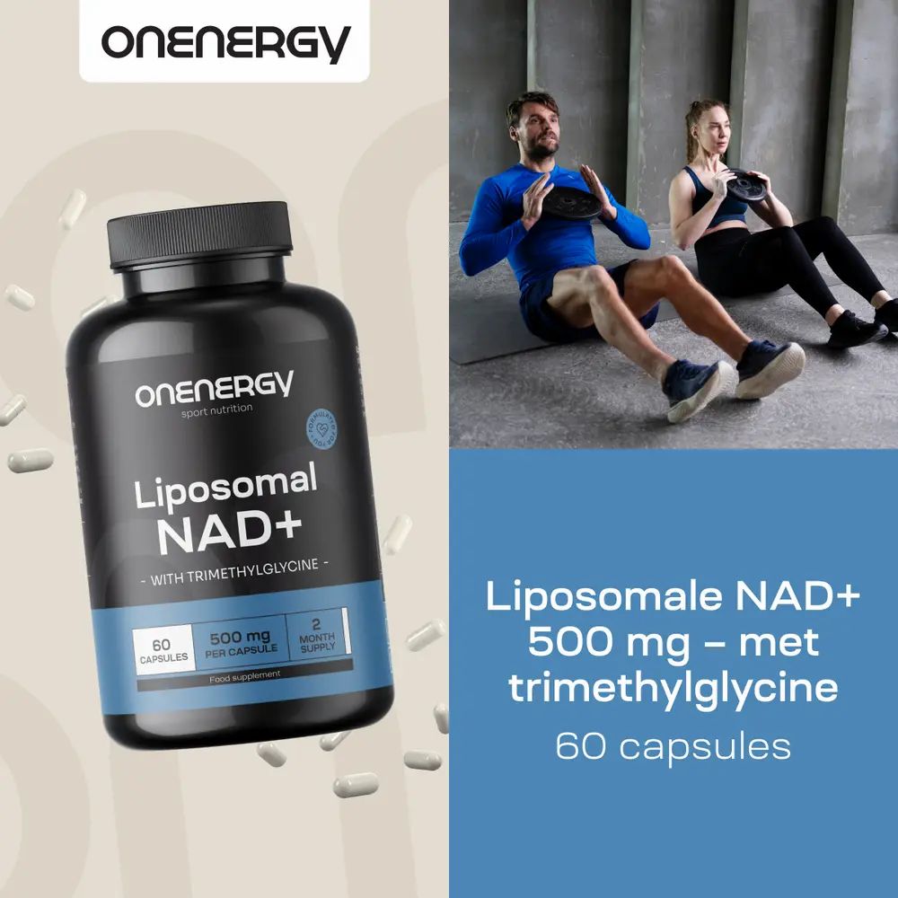Twee personen trainen. Fles OnEnergy Liposomaal NAD+ met Trimethylglycine. 60 capsules.
