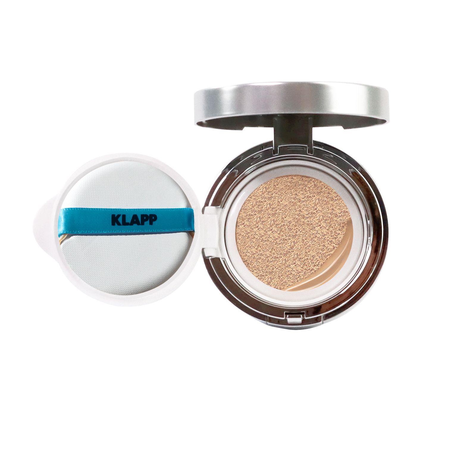 Klapp Hyaluronic Multiple Effect Color & Care Cushion. Open doosje met spons en getint kussen. Zilverkleurige behuizing.