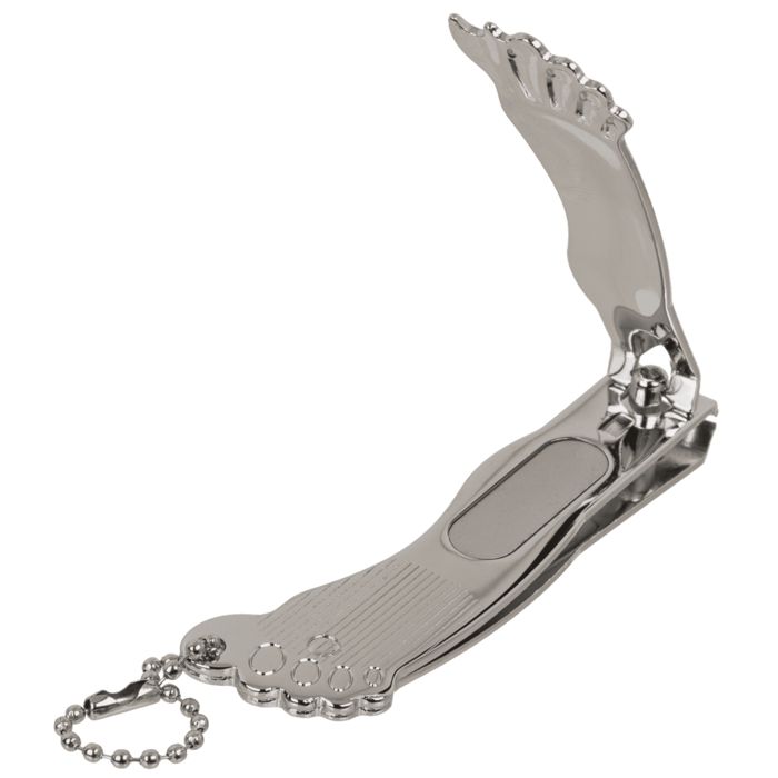 Coupe-ongles en forme de pied, argenté. Avec chaîne. Ouvert.