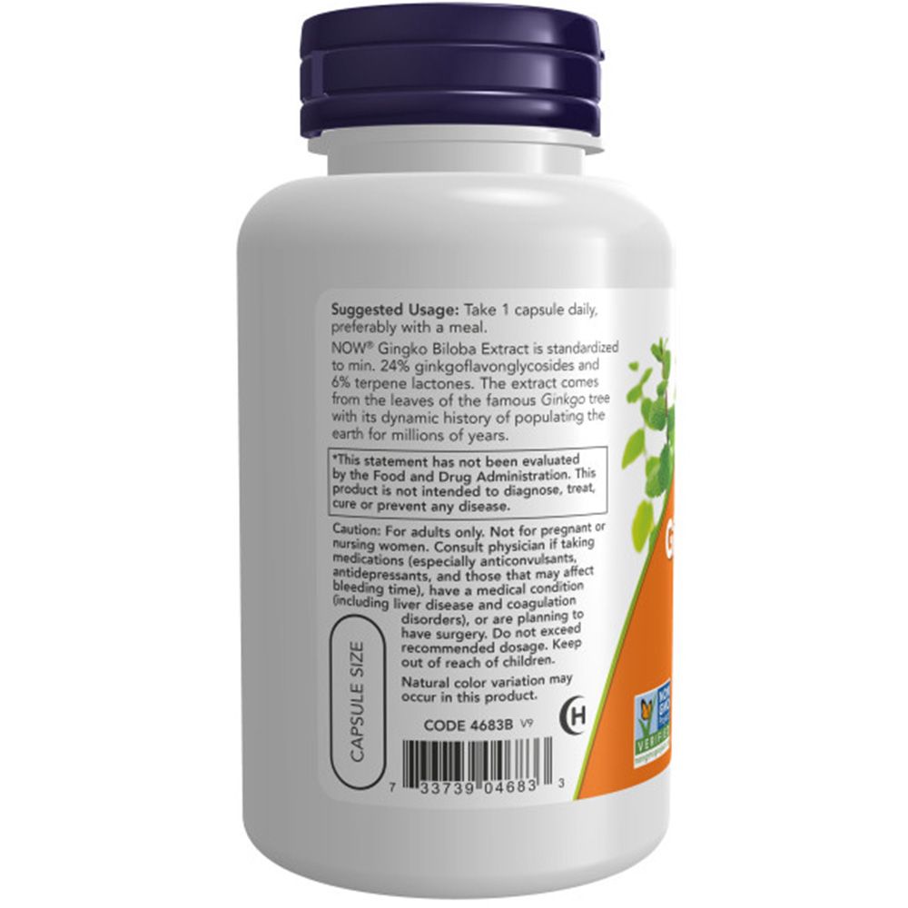 Achterkant van een witte fles met oranje etiket. Bevat capsules. Opschrift: Ginkgo Biloba Extract. Blauwe dop.