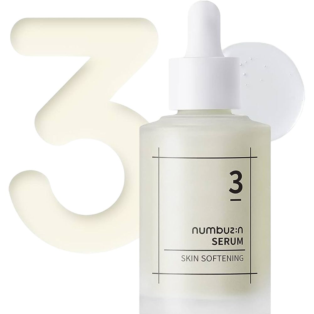 Serumfles met witte dop en pipet. Opschrift: 3, numbu:z:n SERUM SKIN SOFTENING. Grote 3 op de achtergrond.