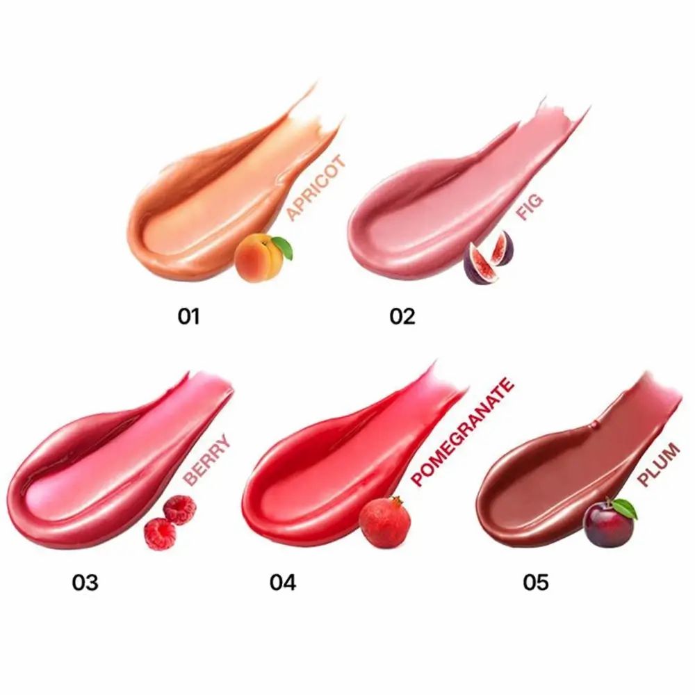 Vijf tinten lipgloss-swatches. Kleuren: Abrikoos, Vijg, Bes, Granaatappel, Pruim. Elk met fruit.
