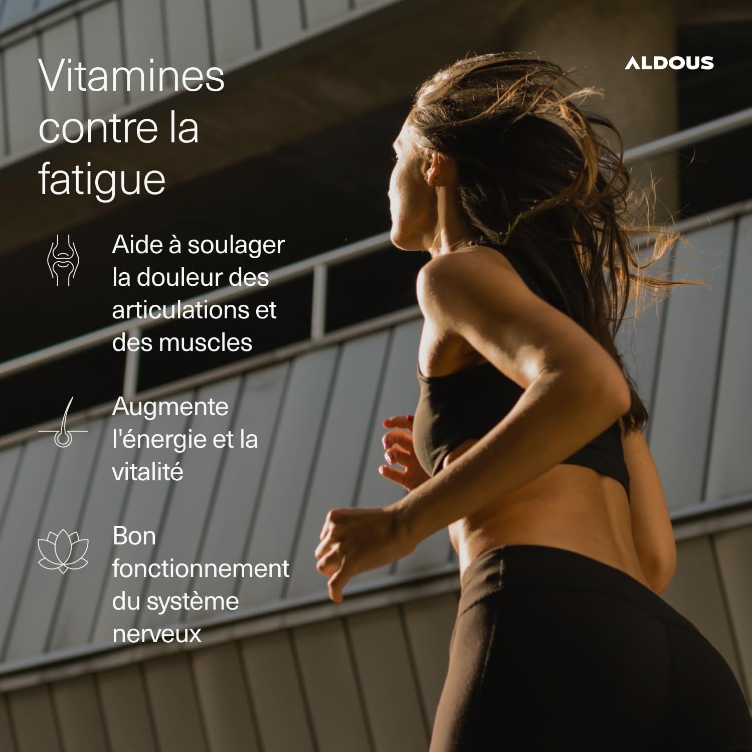 Femme courant, texte sur les vitamines contre la fatigue, douleurs articulaires et musculaires, énergie et système nerveux.