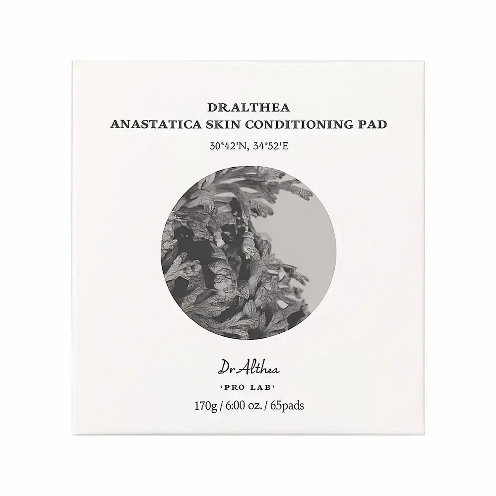 Emballage carré. Inscription : Dr. Althea Anastatica Skin Conditioning Pad, 170g / 6.00 oz. / 65 pads.