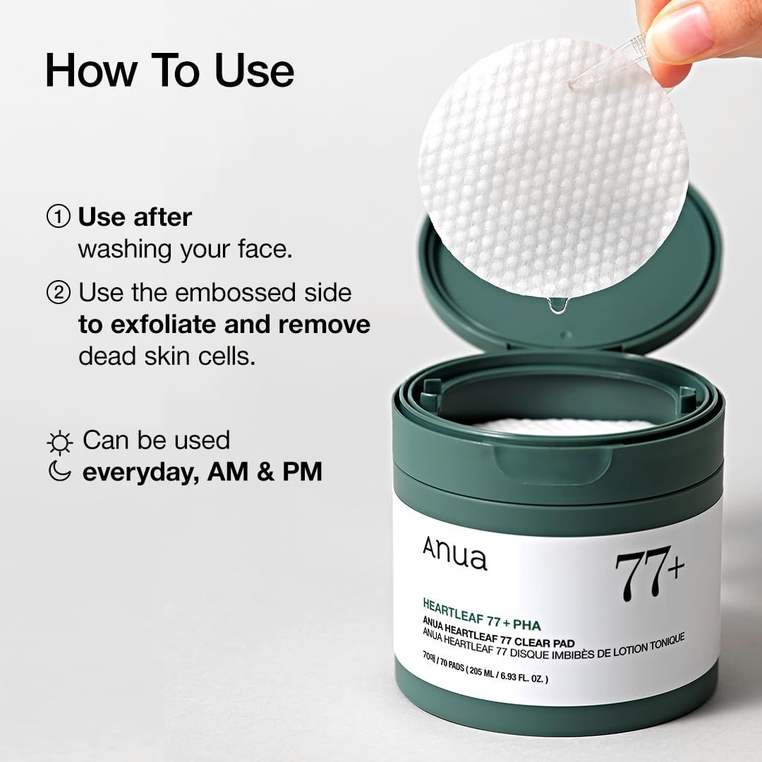 Groene pot met pads. Opschrift: Anua, HEARTLEAF 77+ PHA, 77%. Gebruiksaanwijzing.