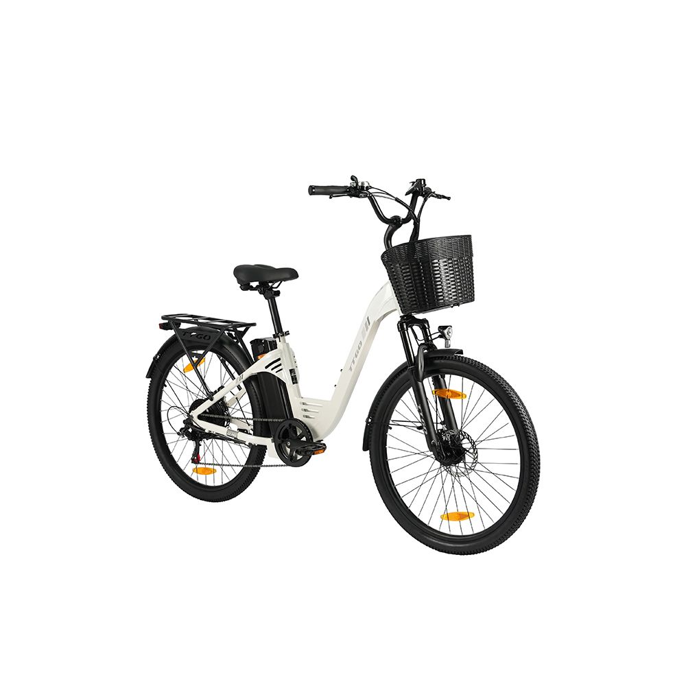Witte elektrische fiets met zwarte mand, bagagerek en banden. Shimano 7-versnellingsversnelling.