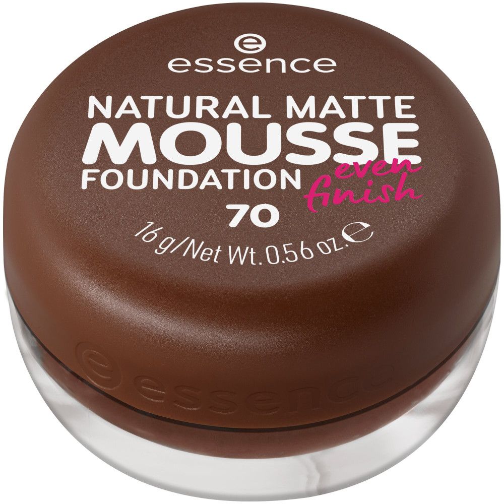 Bruine foundation in een glazen potje met bruine deksel. Op de deksel staat "NATURAL MATTE MOUSSE FOUNDATION 70". 