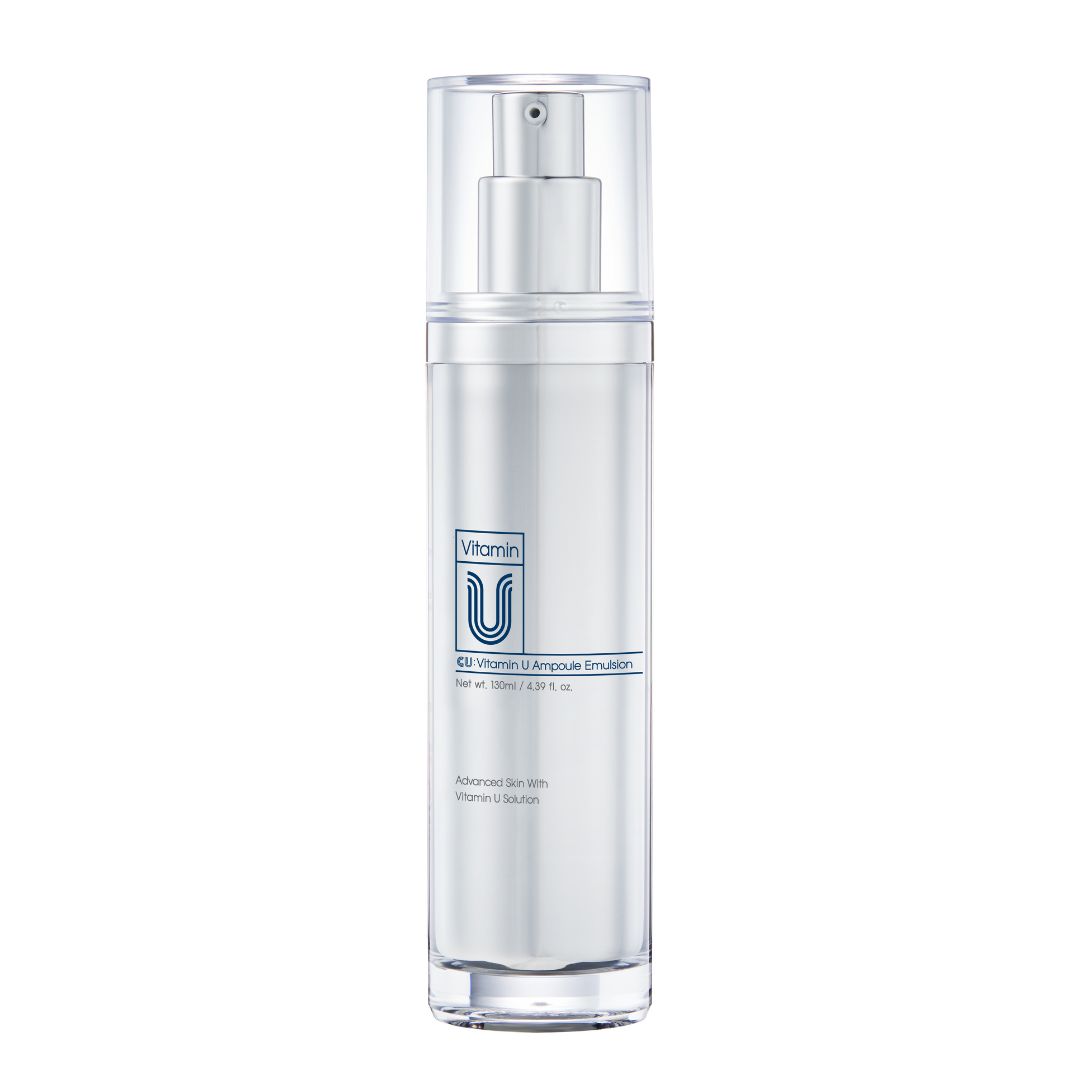 Flacon cylindrique avec pompe. Inscription "Vitamin U". Nom du produit et poids net en bleu.