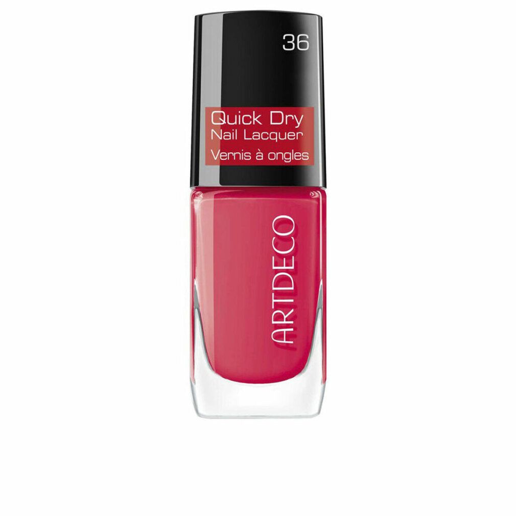 Flacon de vernis à ongles rouge avec bouchon noir. Inscription ARTDECO, Quick Dry Nail Lacquer. Numéro 36 sur le bouchon. Flacon en verre transparent.