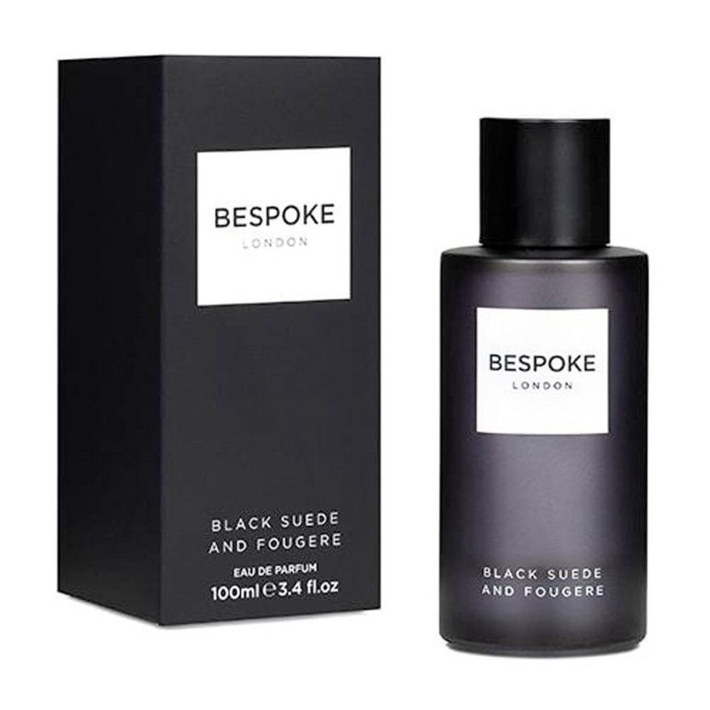 Emballage et flacon noirs. "BESPOKE LONDON" sur étiquette blanche. Texte: "BLACK SUEDE AND FOUGERE". 100ml.