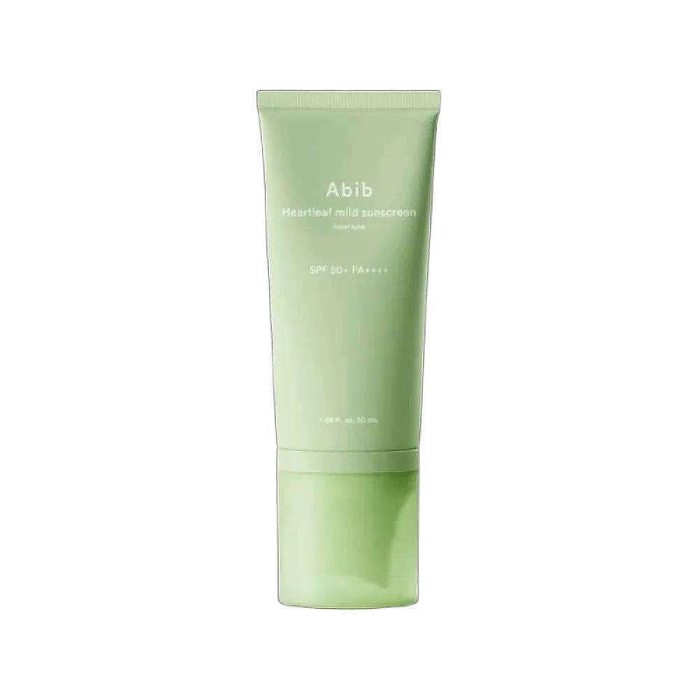 Abib Heartleaf Mild French SPF 50+ PA++++ dans un tube vert clair.