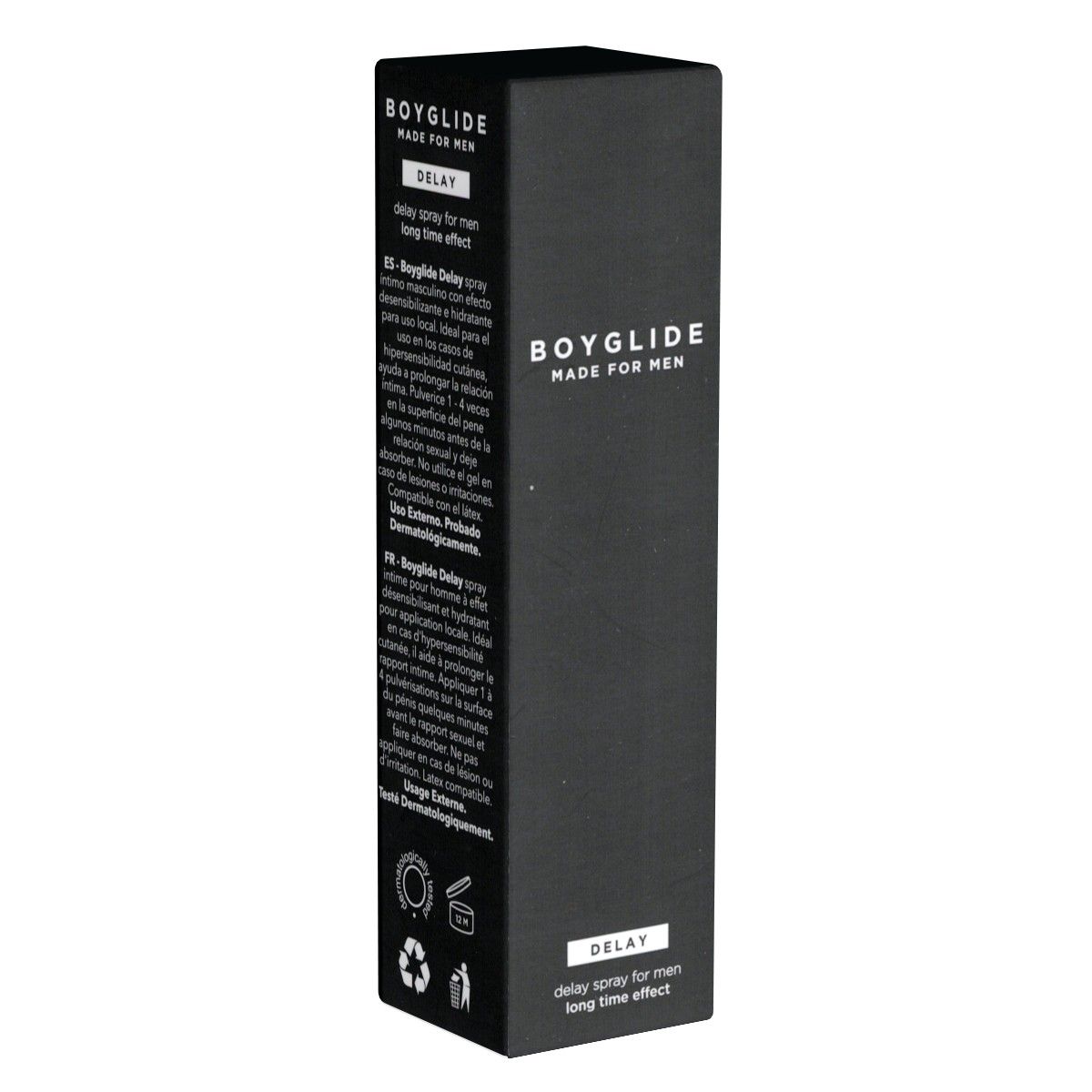 Zwarte verpakking. Opschrift: BOYGLIDE MADE FOR MEN, DELAY, delay spray for men long time effect. Meertalige tekst. Symbolen: Recycling, Houdbaarheid, dermatologisch getest.